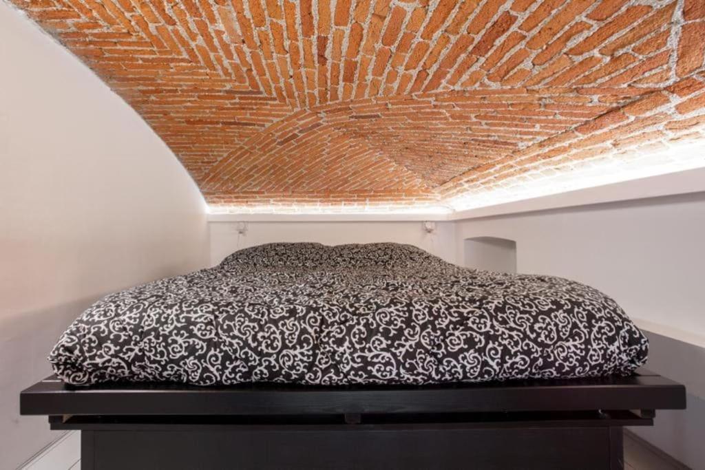 Loft Porta Susa Apartment